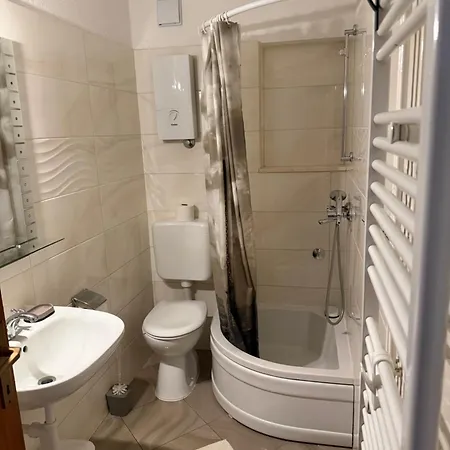 Gabrijela, Okrug Gornji Apartamento