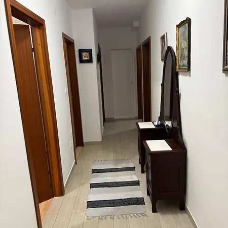 Gabrijela, Okrug Gornji Apartamento *